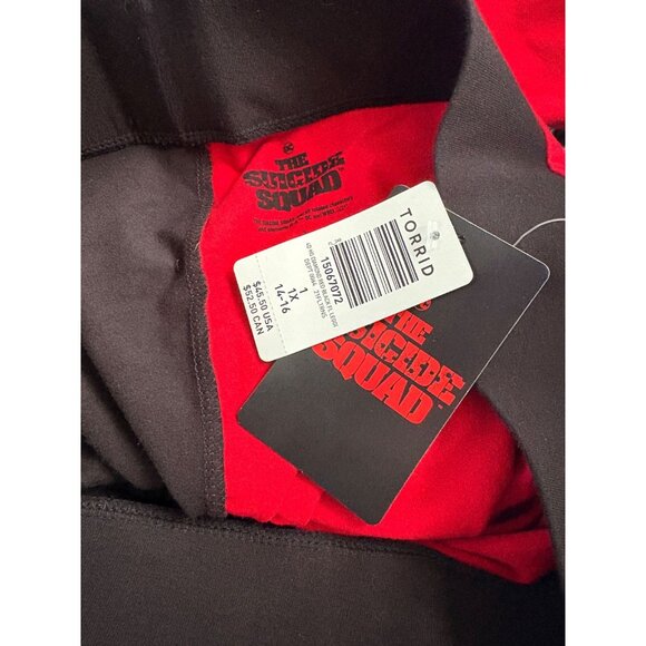 Suicide Squad XL/1 Red/Black Harley Quinn DC Comics Diamond Accent Crop Leggings - Picture 6 of 6